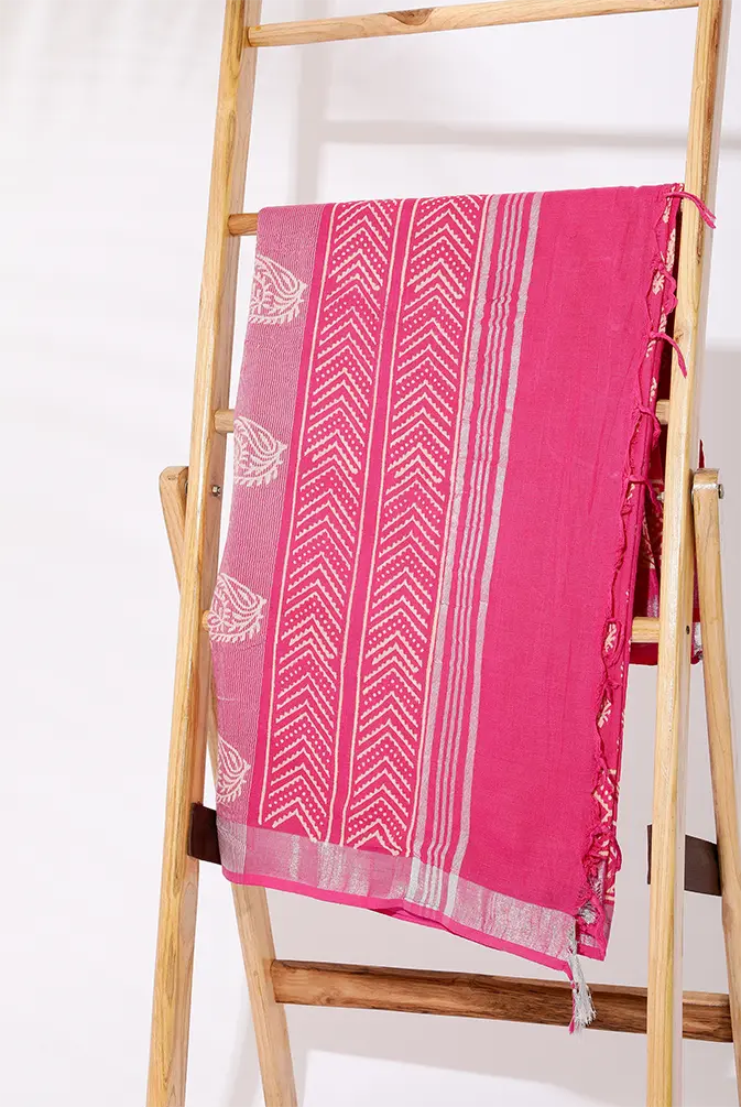 Red Dahlias Cotton Linen BP Saree