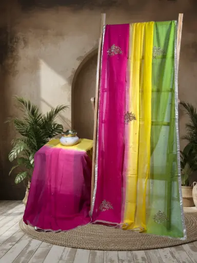 [SKU - CBMOS 87] Chaand Baali Mullmul Ombre Saree
